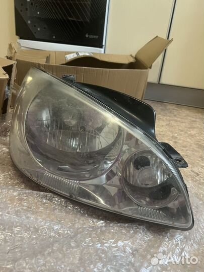 Фара на hyundai getz