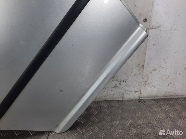 Дверь задняя правая Volkswagen Golf хэтчбэк 5 дв
