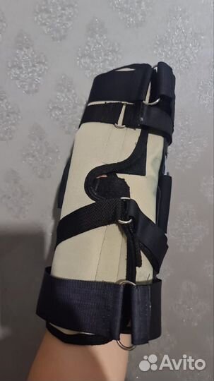 Коленный ортез