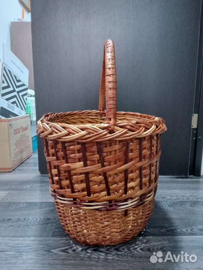 Корзина плетеная