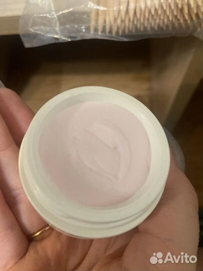 Акриловая пудра для ногтей