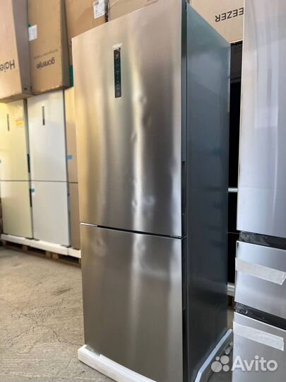 Холодильник Haier C4F744CMG (хр)