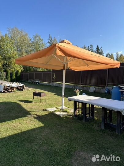 Садовый зонт