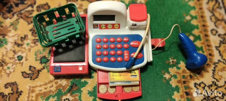 Игрушечная касса