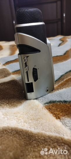 Студийный микрофон usb