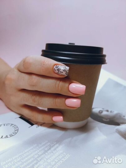 Маникюр наращивание ногтей