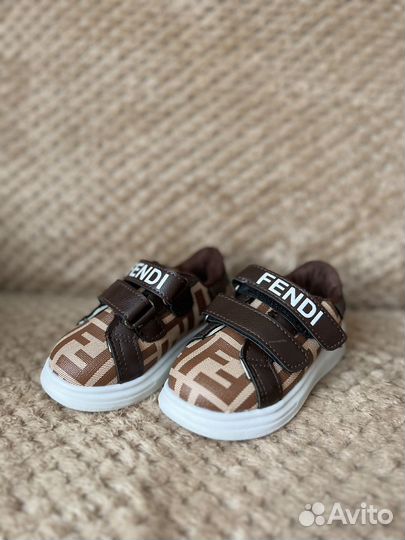 Детская обувь 22 размер