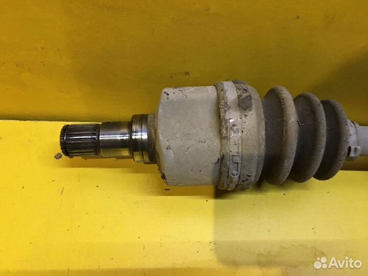 Полуось передняя правая Chevrolet Spark M200 2 200