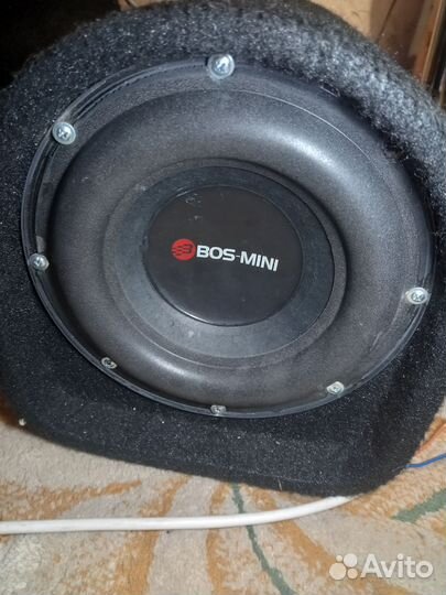 Активный сабвуфер