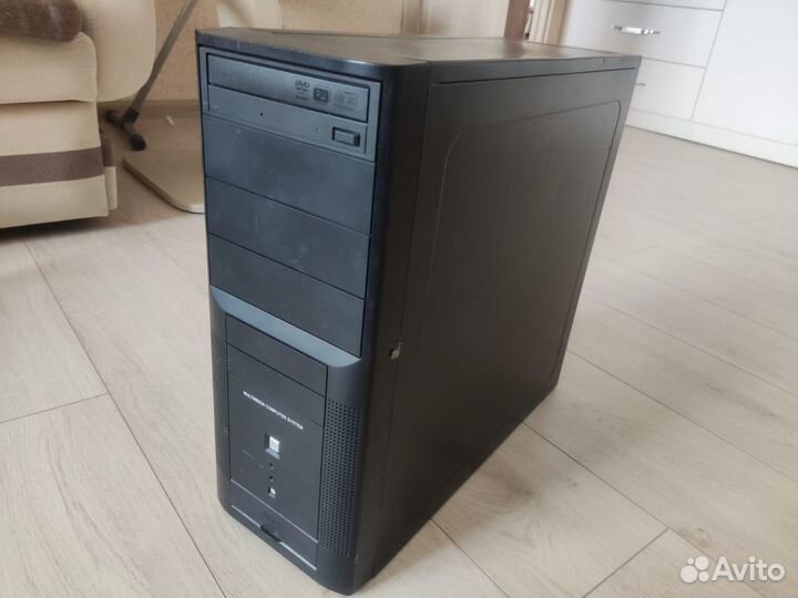 Компьютер Core 2 Duo E7400 2.8G/озу 3Gb/HDD 200Gb