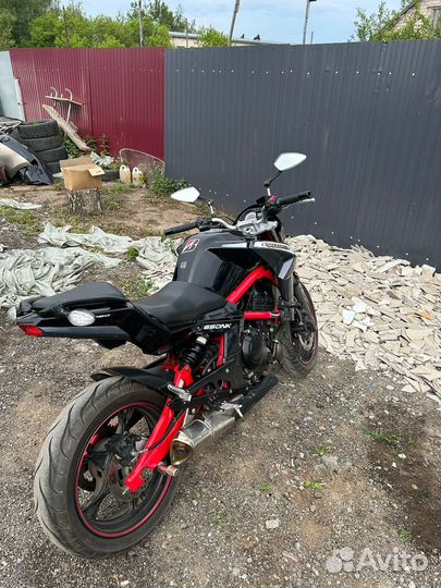 Мотоцикл CFMoto 650NK