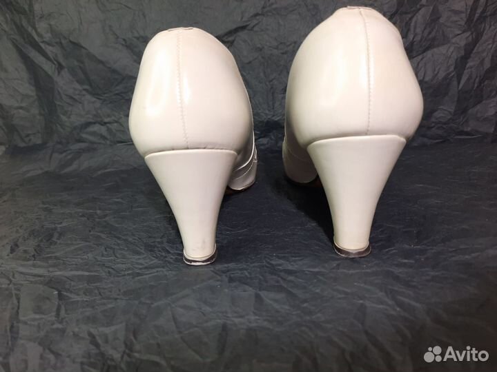 Туфли женские Венгрия винтажные ретро СССР 37