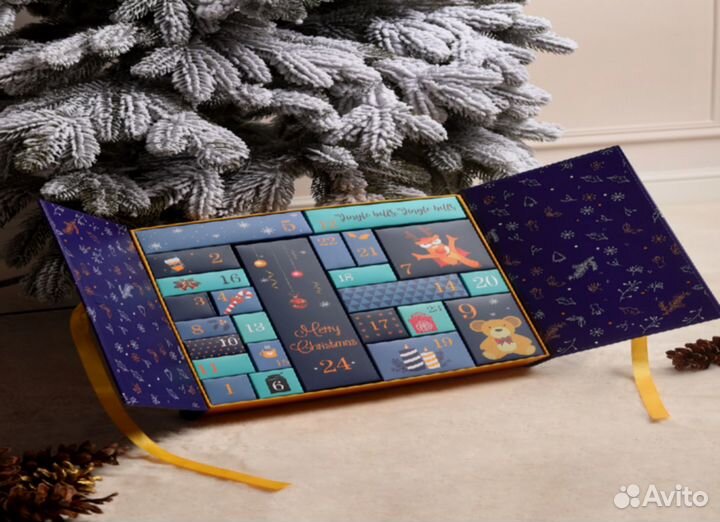 Новогодние подарочные коробки j-7383