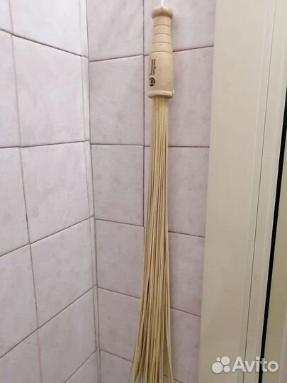 Массажер веник