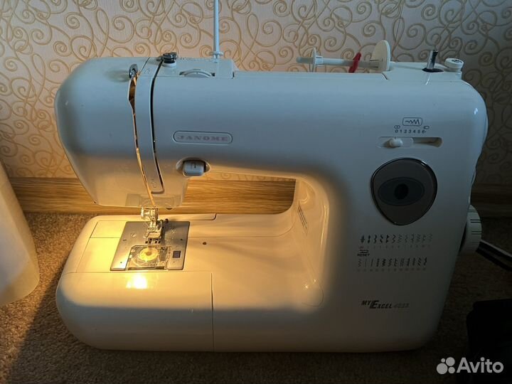 Швейная машинка janome бу