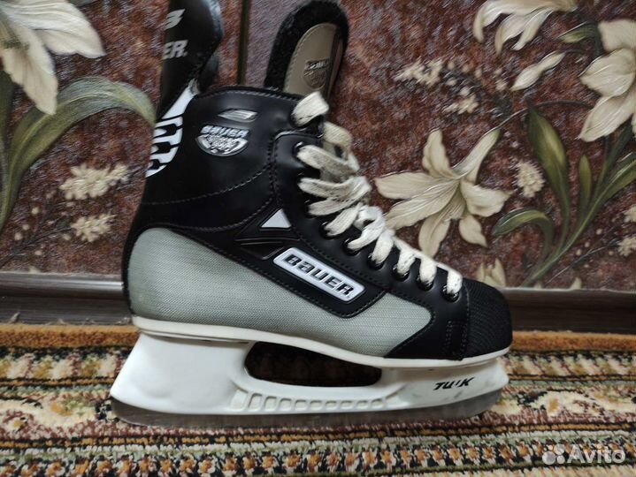 Хоккейные коньки bauer