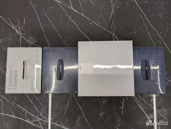 Яндекс станция мини с часами