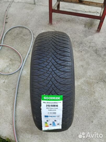 Goodride Z-401 All Season Elite 215/60 R16