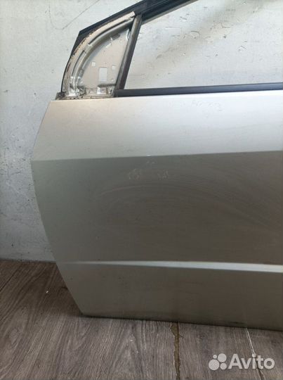 Дверь передняя левая Honda Civic хетчбэк 5дв