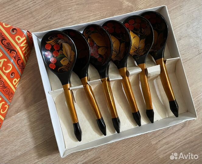 Сувенирный набор деревянных ложек СССР- 80 года