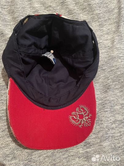 Бейсболки, шарф