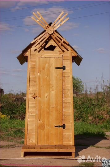 Уличный туалет деревянный DRE450