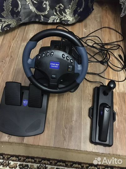 Игровой руль с педалями и коробкой передач
