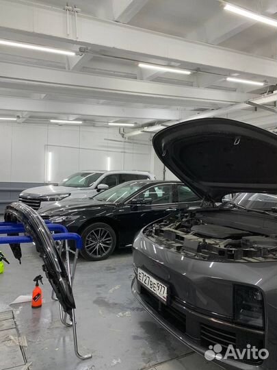 Оклейка автомобилей пленкой
