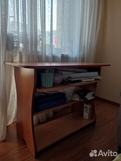 Письменный стол