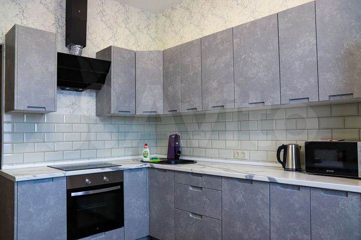 1-к. квартира, 40 м², 3/17 эт.