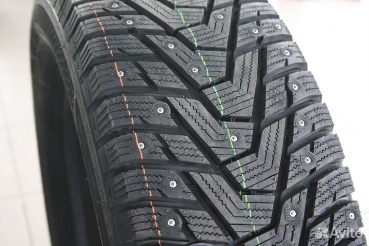 Hankook Winter I'Pike RS2 W429 235/65 R17 108T