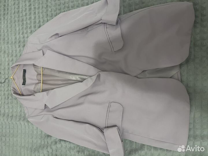 Вещи женские 42-44