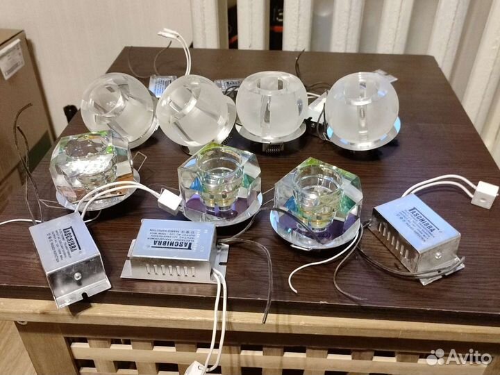 Светильник потолочный