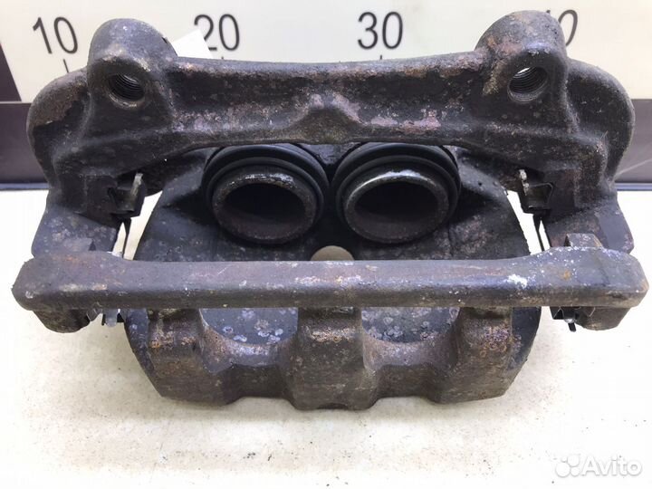 Суппорт передний правый рэнж ровер спорт 1