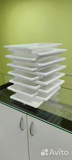 Подносы пластиковые пищевые