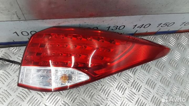 Фонарь задний правый Hyundai i40