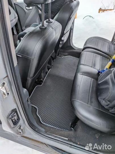 Автоковрики EVA Volkswagen Transporter T6 Ева