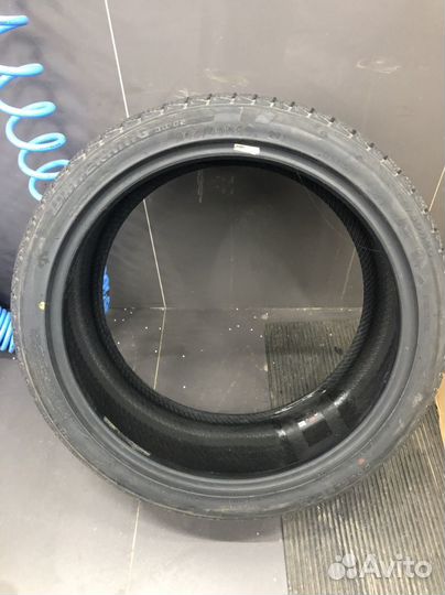 DoubleStar DW02 245/40 R20 99T