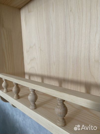 Полка настенная деревянная в стиле прованс