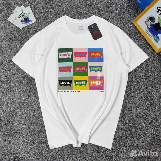 Футболка Levis
