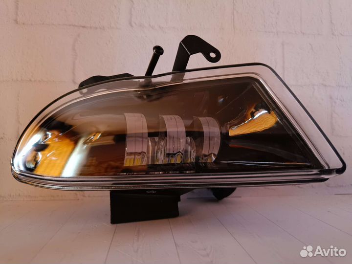 Светодиодные противотуманные фары на Accent 5 линз