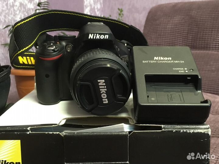 Цифровая фотокамера