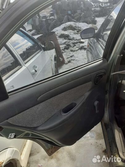 Паковка двери Chevrolet Lanos