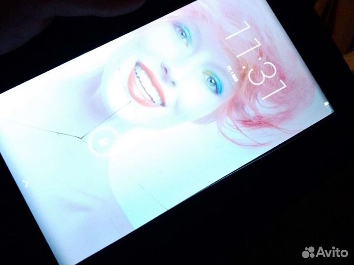 Планшет Supra