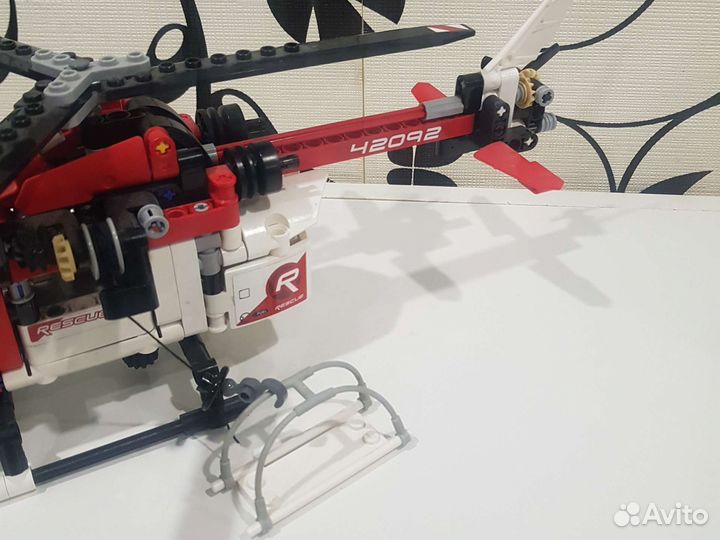 Lego 42092