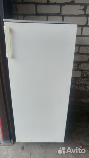 Холодильник Саратов