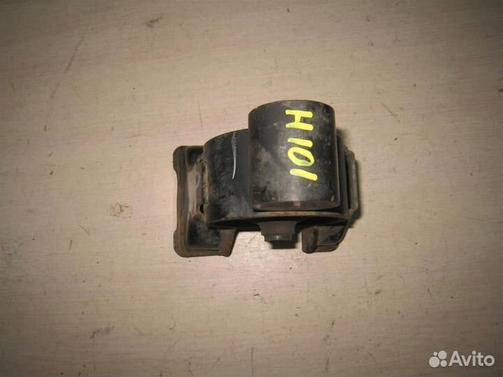 Опора (подушка) двигателя задняя KIA ceed (ED) 20