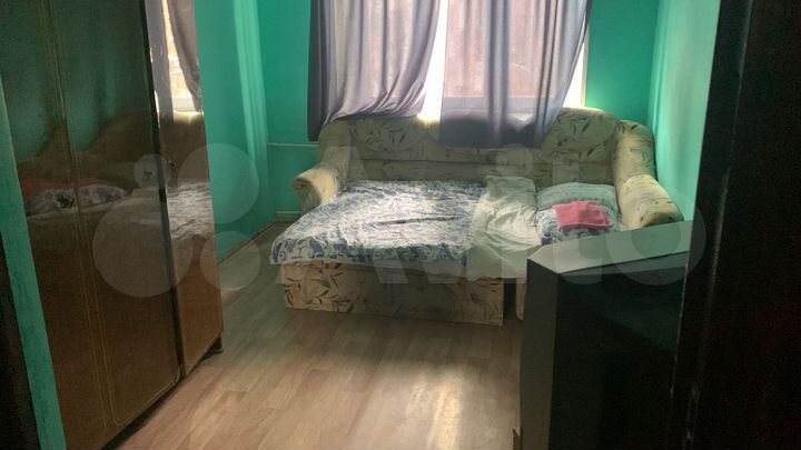 Комната 18 м² в 3-к., 2/4 эт.