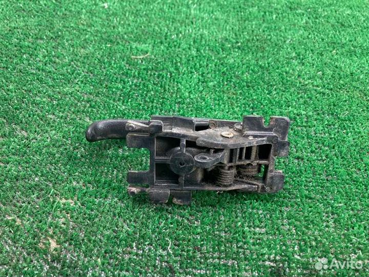 Ручка двери внутренняя задняя правая Ford Explorer