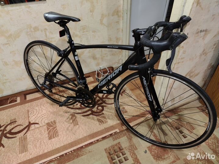 Шоссейный велосипед